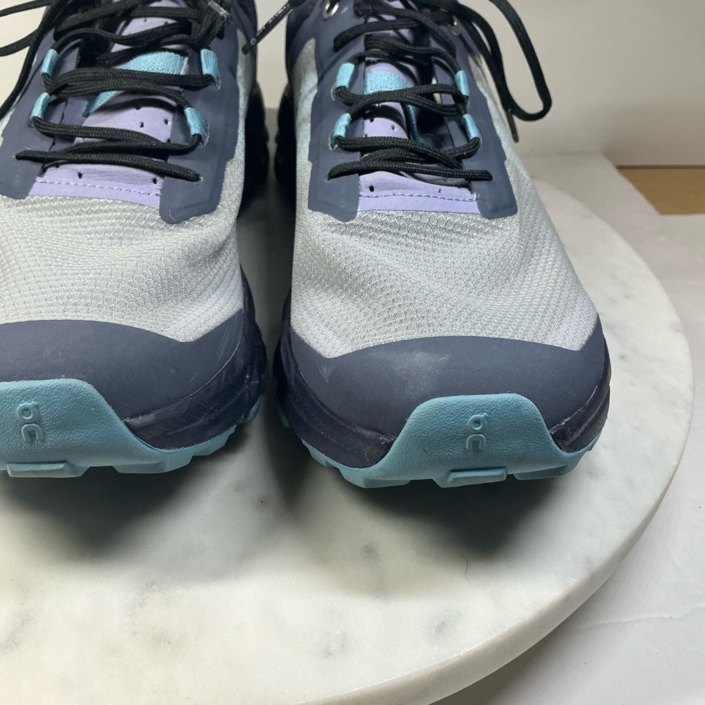 On Cloud Women's Size 10 Navy Wash Blue Cloudvista Trail Running Shoes - Picture 15 of 15